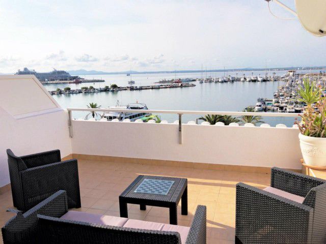 First Line sea view apartment for sale near the promenade in Puerto de Alcudia