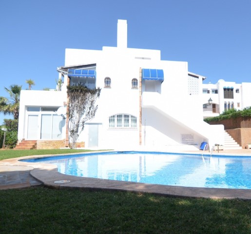 Ground Floor apartment with communal pool and garden for sale in Cala d´Or