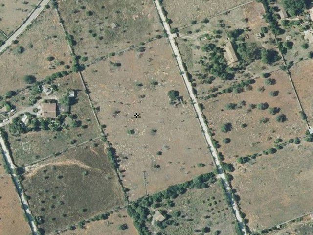 Plot with plans for house and pool for sale in Sa Gruta
