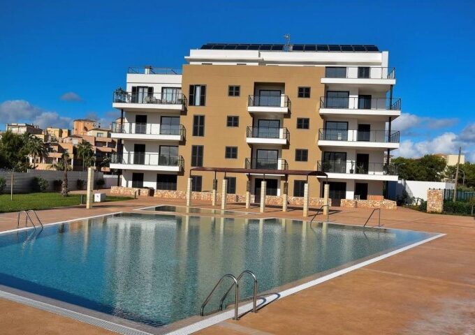 Newly-built apartment for sale in Sa Coma