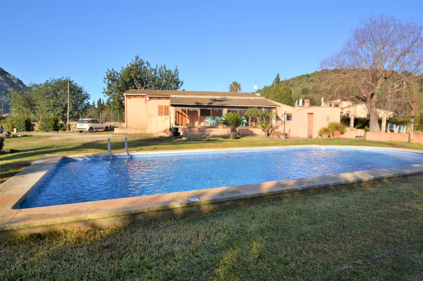 Fully legal finca with swimming pool for sale in Pollensa