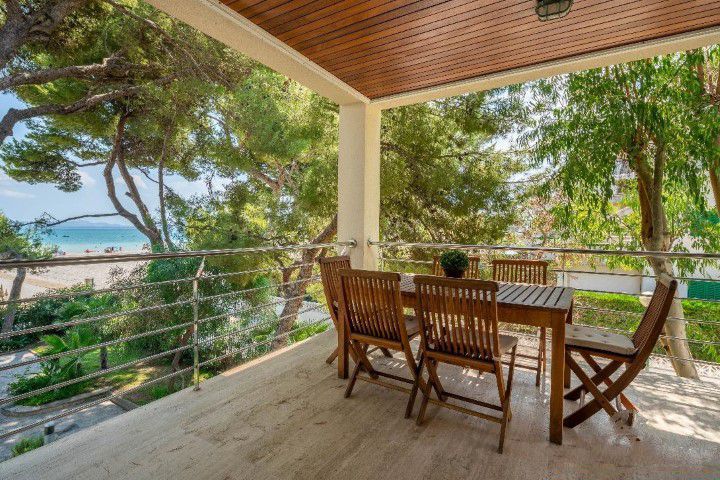 First Line apartment with spectacular sea viewsfor sale in Puerto de Alcudia