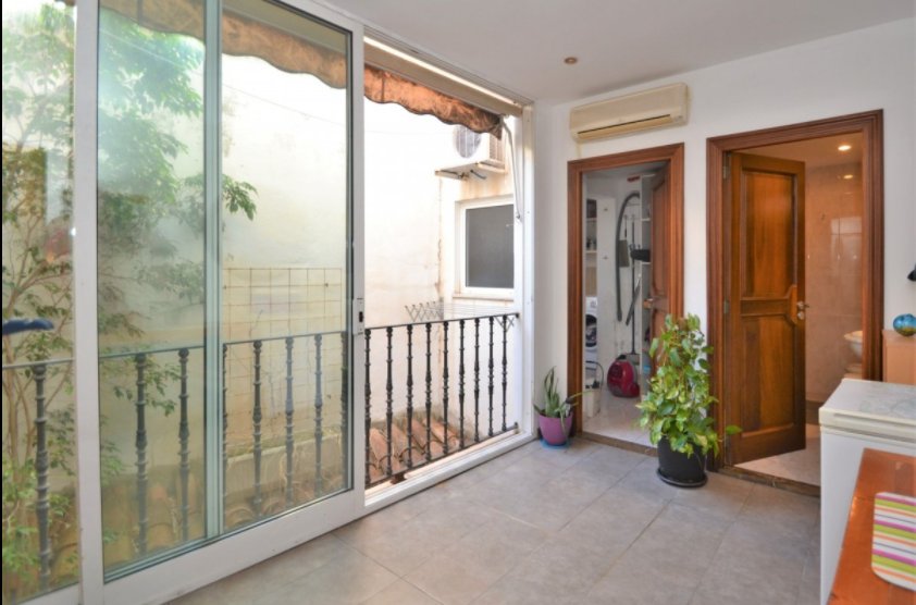 Corner apartment for sale in Alcudia Old Town