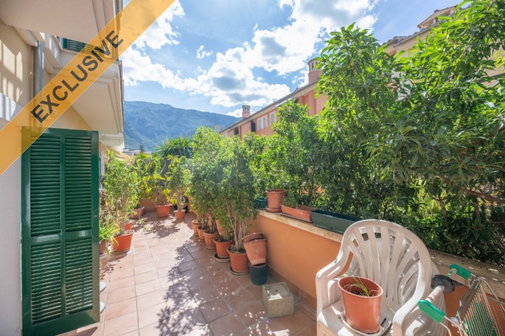 Nice duplex apartment with terrace for sale in Sóller