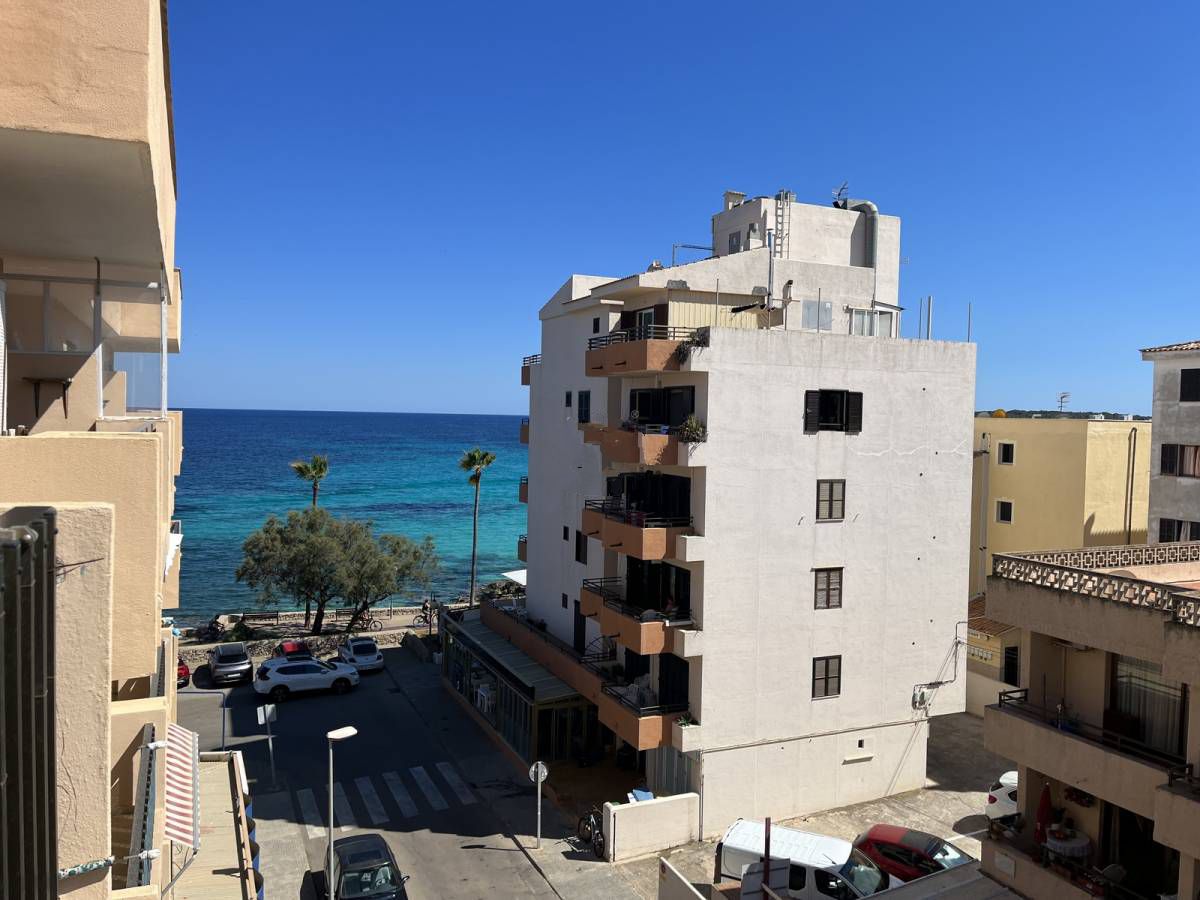 Fully furnished fourth-floor Attic apartment near the sea for sale in Cala Millor