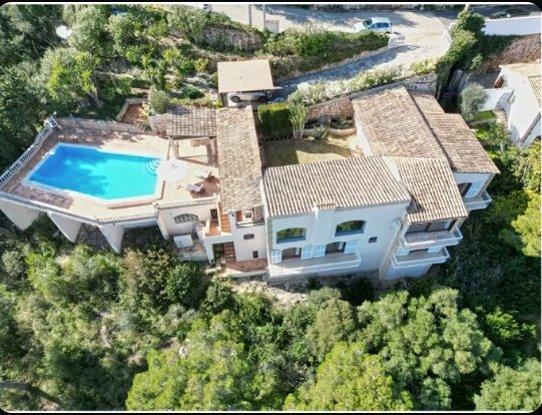 Amazing villa with breathtaking sea view for sale in Canyamel