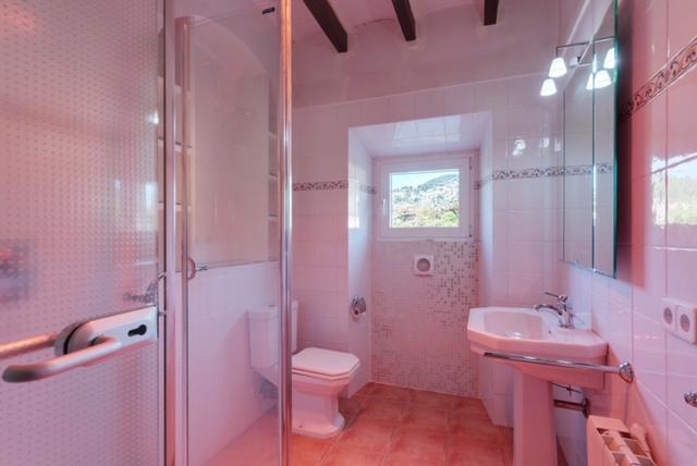 1. floor - bath room
